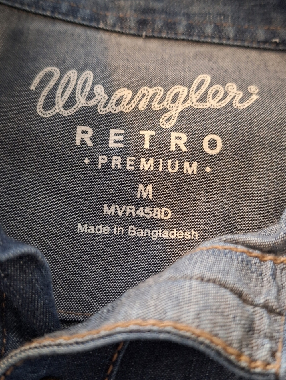 Wrangler Retro Premium Denim Snap Shirt Western Long Sleeve Size M New - Picture 3 of 3